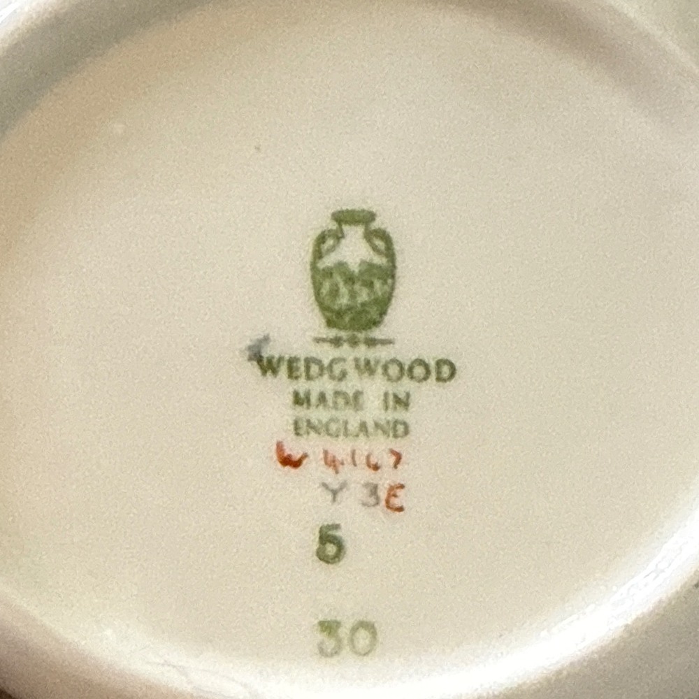 Vintage Wedgwood Bone China Sugar Bowl Creamer Set Made in England Gray Sprigs - Picture 3 of 7